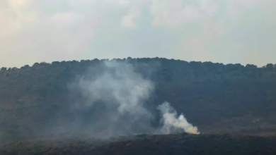 Photo of حزب الله يقصف مواقع إسرائيلية ويتوعد بالثأر لاغتيال العاروري