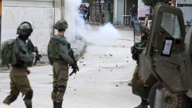 Photo of إصابات واعتقالات بينهم سيدتان خلال اقتحام الاحتلال مناطق في طولكرم