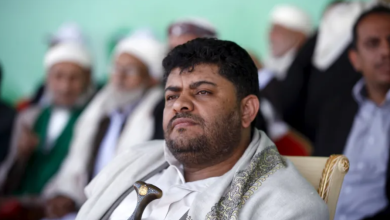 Photo of “أنت التي تجعجعين بلا طحين”… رد قيادي حوثي على مذيعة في الـ”بي بي سي” يشعل مواقع التواصل