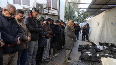 Photo of صحة غزة: ارتفاع حصيلة ضحايا الحرب إلى 27 ألفا و585 شهيدا