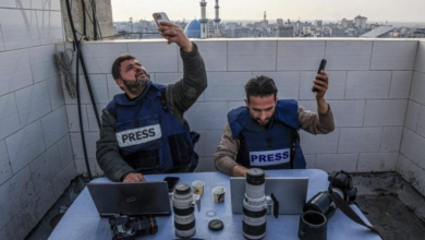 Photo of فايننشال تايمز: الصحافيون في غزة يكافحون من أجل الحقيقة ونجاة عائلاتهم.. واستهدافهم جريمة حرب