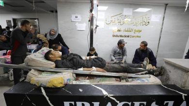 Photo of قصف وقتل واعتقالات.. غزية تروي أهوال هجوم إسرائيل على محيط مستشفى الشفاء