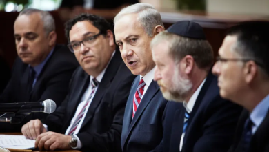 Photo of محللون: نتنياهو يراهن على فشل مفاوضات صفقة التبادل ليهاجم رفح