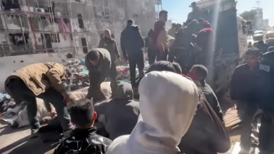 Photo of لوموند تنقل شهادات جديدة حول مجزرة الطحين في غزة