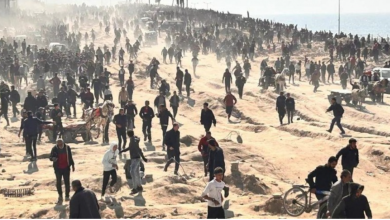 Photo of إسرائيل تدرس إمكانية إنشاء طريق بحري لنقل المساعدات إلى غزة عبر قبرص والأمم المتحدة تختبر طريقا عسكريا للشمال