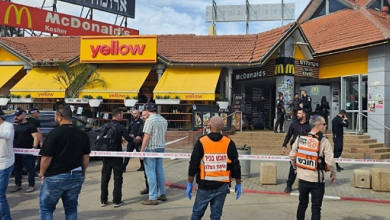 Photo of شمال النقب: إصابة حرجة بعملية طعن واستشهاد المنفذ