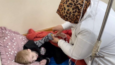 Photo of مصادر طبية: 30 حالة وفاة نتيجة سوء التغذية والجفاف في غزة