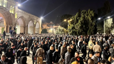 Photo of مظاهرة بالأقصى تضامنا مع غزة فجر الجمعة الثالثة من رمضان