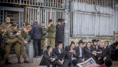 Photo of تجنيد الحريديم.. ما سبب الخلاف وما مخاطره على نتنياهو؟