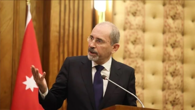 Photo of الصفدي: لو كان إلغاء اتفاقية السلام مع إسرائيل يخدم فلسطين لفعلنا