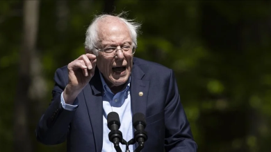 Photo of سيناتور أمريكي: لا شك في ممارسة نتنياهو “التطهير العرقي” بغزة