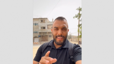 Photo of كيف تعلم أنك مازلت على قيد الحياة في غزة؟ ناشط أردني يجيب (شاهد)