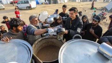 Photo of إسرائيل تتلكأ في إدخال المساعدات لغزة وتتحدث عن خطط جديدة