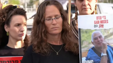 Photo of عائلات الأسرى بغزة تطالب بتنحي نتنياهو وتهدد بتصعيد حراكها