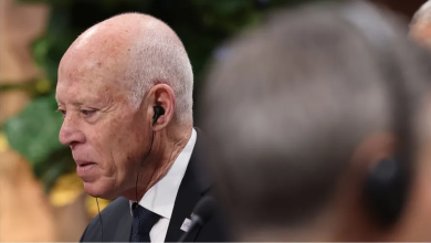 Photo of “لكسبرس”: هكذا يزدري قيس سعيد الديمقراطية في تونس