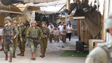 Photo of قوات الاحتلال تقتحم بلدات بالضفة وتشن حملة اعتقالات