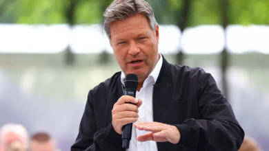 Photo of سياسي ألماني يتهم نائب المستشار بـ”صب الزيت على النار” بعد انتقاده إسرائيل