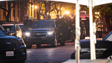 Photo of إخلاء مخيم الاحتجاج المؤيد لفلسطين في جامعة جنوب كاليفورنيا