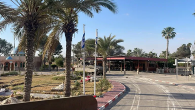 Photo of الجيش الإسرائيلي يسيطر على معبر رفح
