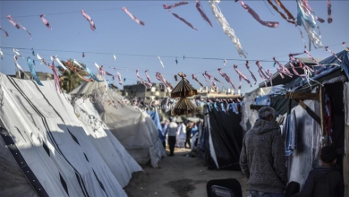 Photo of “نشتاق إلى حياتنا الطبيعية”.. طفلة غزية تفتقد ألعابها وصديقاتها
