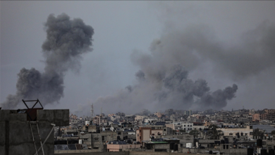 Photo of الدفاع مدني غزة: لا نستطيع الوصول للضحايا جراء كثافة النيران الإسرائيلية