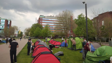 Photo of دعما لغزة.. طلاب جامعات بريطانية يبدؤون اعتصاما وهذه مطالبهم