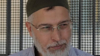 Photo of الشيخ عبد الرحيم خليل في رسالة لأهالي الداخل الفلسطيني: بين المؤمنين تناصر وتعاضد وموالاة والتاريخ لن يرحمنا