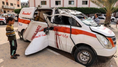 Photo of البيت الأبيض: نعمل على إخراج أطباء أمريكيين تقطعت بهم السبل في غزة