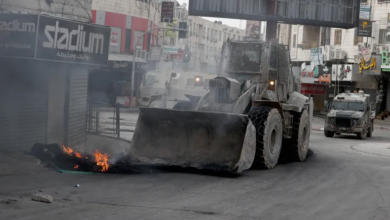 Photo of حملة دهم واقتحام لمدن في الضفة..  والبيرة تشيع اليوم شهيدا