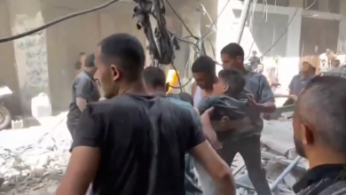 Photo of عشرات الشهداء في غارات بغزة والاحتلال يدمر 70% من المباني