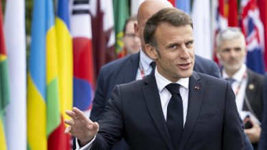 Photo of الانتخابات في فرنسا: ماكرون يضع البلاد على حافة الهاوية