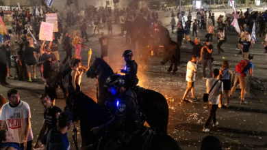 Photo of قمع واعتقالات في مظاهرات حاشدة بإسرائيل للمطالبة بوقف الحرب