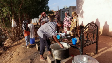 Photo of برنامج الأغذية العالمي يحذر من تداعيات أزمة السودان على دول الجوار
