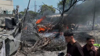 Photo of الحرب على غزة.. مجزرة جديدة بالنصيرات والقسام تفجر حقل ألغام بقوة إسرائيلية