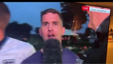 Photo of مشجع بريطاني يصرخ “فلسطين حرة”.. كيف رد مذيع “سكاي نيوز” (شاهد)