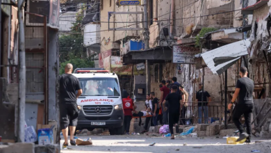 Photo of الاحتلال الإسرائيلي يقتحم بلدات بالضفة ويعتقل فلسطينيين