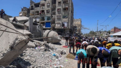 Photo of الدفاع المدني بغزة: ارتفاع عدد شهداء قصف مسجد بغزة إلى 15