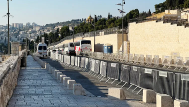 Photo of الاحتلال يضيّق الخناق على المقدسيين باحتفال للمستوطنين
