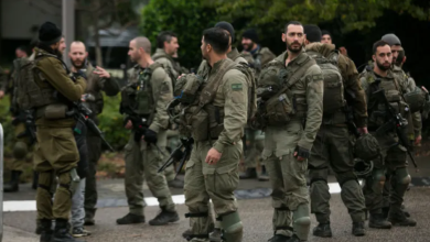 Photo of إسرائيل تقصف البقاع وتتوعد حزب الله “بدفع الثمن”