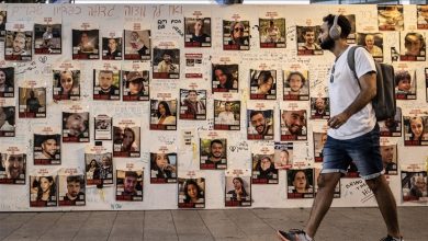 Photo of بوليتيكو الأمريكية: محادثات إسرائيل وحماس “على وشك الانهيار”