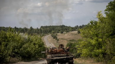 Photo of أوكرانيا تعلن تصديها لهجوم روسي وتدمير جسر إستراتيجي ثانٍ في كورسك
