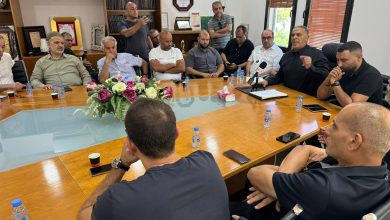 Photo of كفر قرع: البلدية تعقد اجتماعا طارئا عقب مقتل الشاب حبيب زحالقة