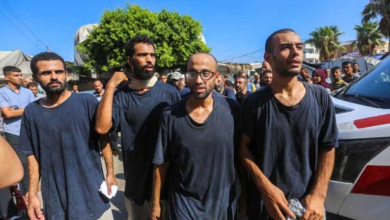 Photo of بعد تعرضهم للتعذيب.. إسرائيل تفرج عن 19 فلسطينيا اعتقلتهم من غزة- (صور)