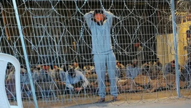 Photo of البيت الأبيض يعلق على تقارير تعذيب الأسرى الفلسطينيين