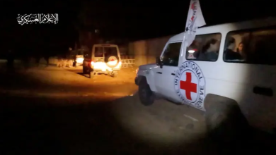 Photo of وفد من حماس يتوجه للقاهرة وحديث إسرائيلي عن اجتماع “حاسم” غدا