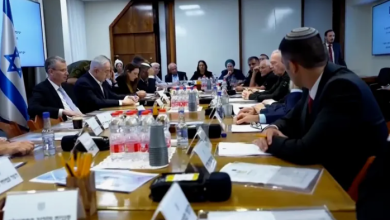 Photo of إعلام إسرائيلي: تقدم بمفاوضات التبادل في الدوحة