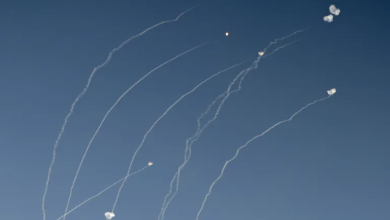 Photo of دوي انفجارات قوية في سماء رام الله