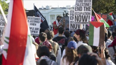 Photo of بعد مرور عام.. أمريكيون ساخطون على إدارة بايدن لدورها في الإبادة بغزة