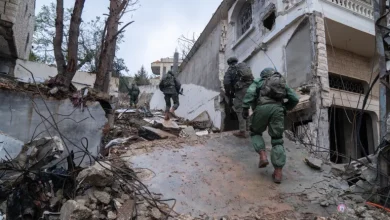 Photo of جنرال أميركي يصل لبنان وإسرائيل تمنع سكان 62 بلدة في الجنوب من العودة