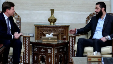 Photo of الشرع يطالب برفع العقوبات ووفود غربية تزور دمشق